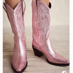 Free People Dagget Western Boot US 7.5 Light Pink Metallic